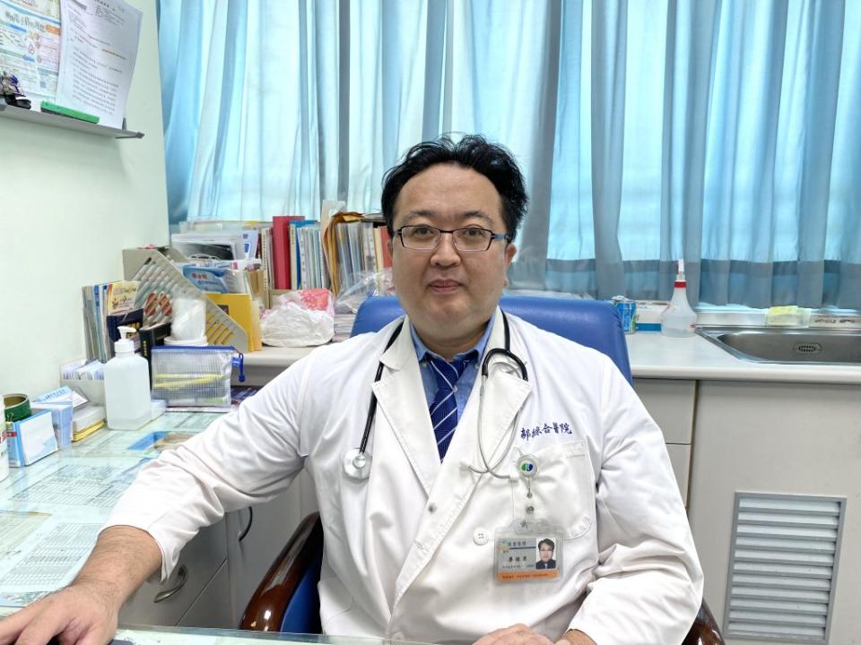 醫師廖健男說，慢性病患者外出要慎防熱傷害。 （郭綜合提供）