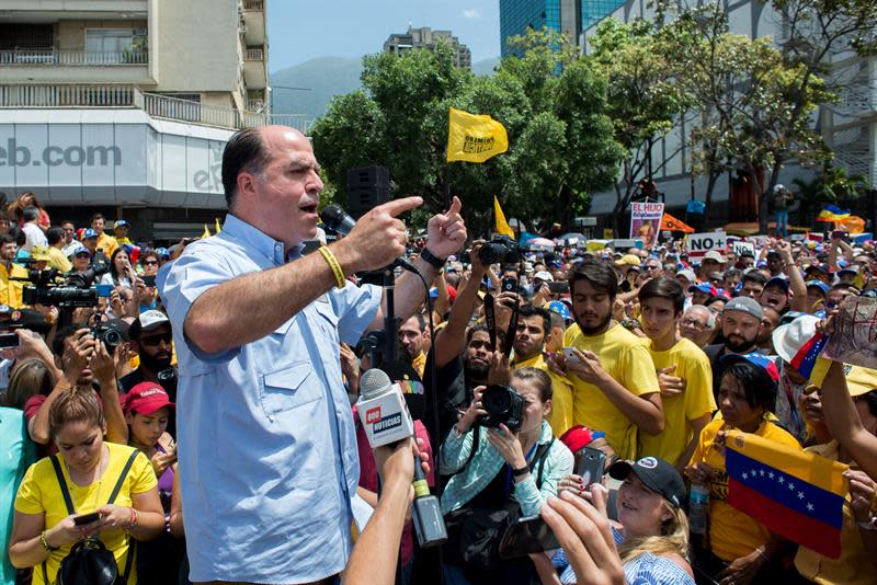 (FOTOS) Venezuela indignada: La oposición en la calle a pesar de que el Supremo suprime su propia sentencia