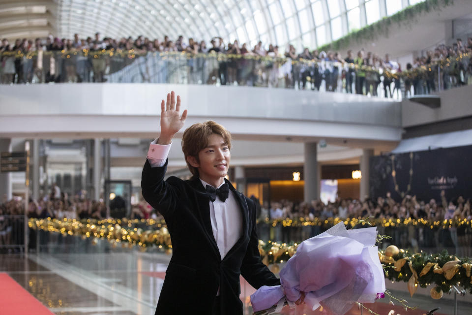 South Korean actor Lee Joon Gi at Starhub Night of Stars at Marina Bay Sands on 22 Dec 2018. (PHOTO: Don Wong for Yahoo Lifestyle Singapore)