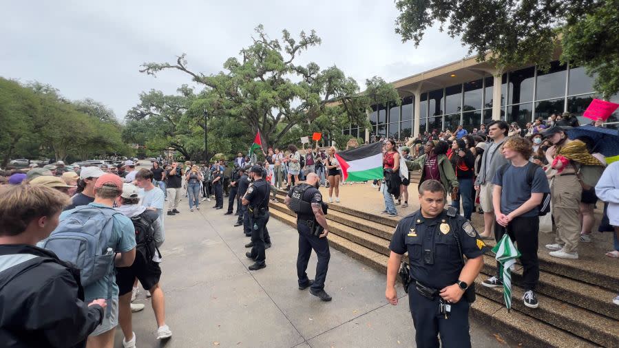 LSU students rallied in support of Palestine on Friday, May 3, at Patrick F. Taylor Hall. The event drew a counterprotest supporting Israel. (Credit: Sudan Britton)