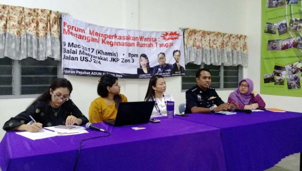 Jasni is seen here in a talk on empowering women to handle domestic violence that was organised by Hannah Yeoh's office in March 2017, when she was still the Subang Jaya assemblyman. ― Picture courtesy of Hannah Yeoh