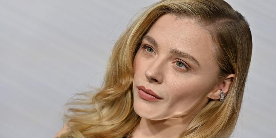 chloë grace moretz shot down older men hollywood