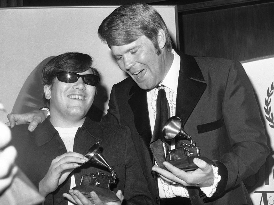 glen campbell and jose feliciano 11th grammys