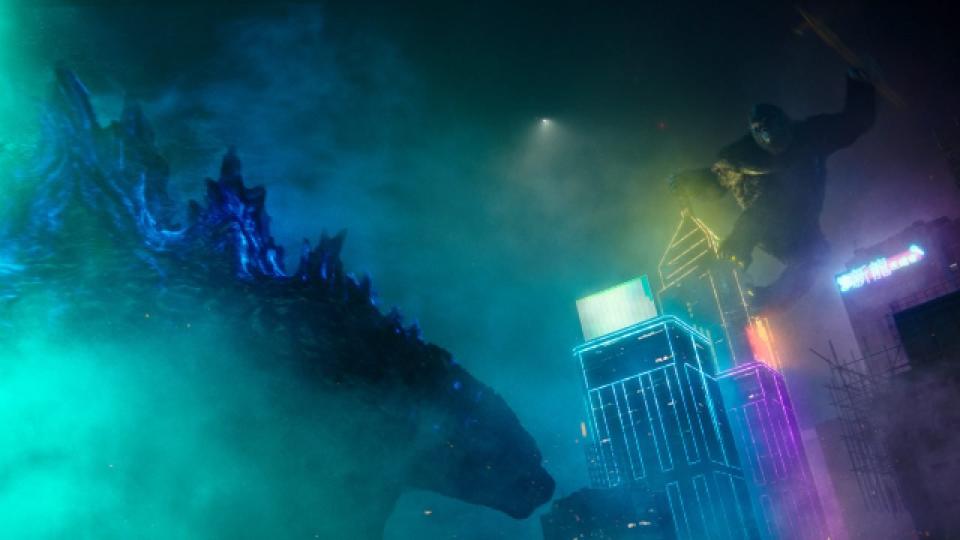 [Embargoed til 03/29 8AM PT] GODZILLA vs KONG is a Beautiful Balls to the Wall Sci-Fi Adventure_1