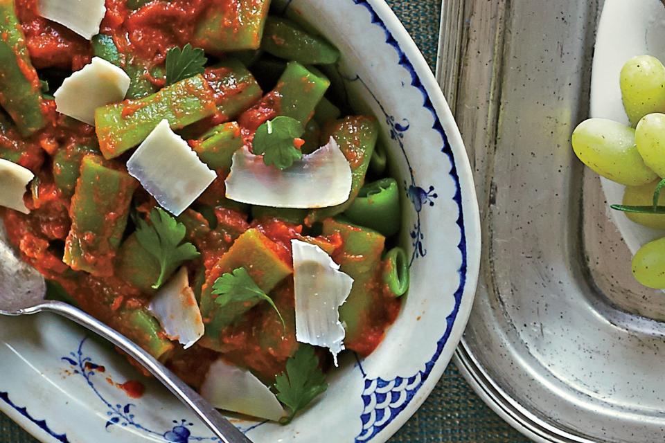 Green Beans with Tomato Sauce