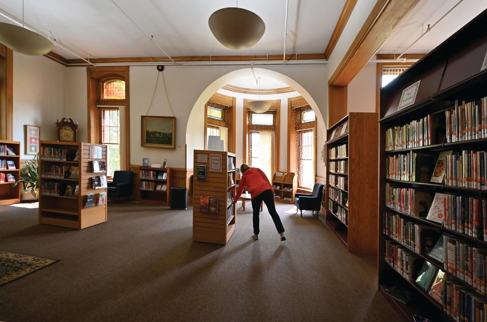 The Amy L. Snow Memorial Reading Room at the Gale Free Library.