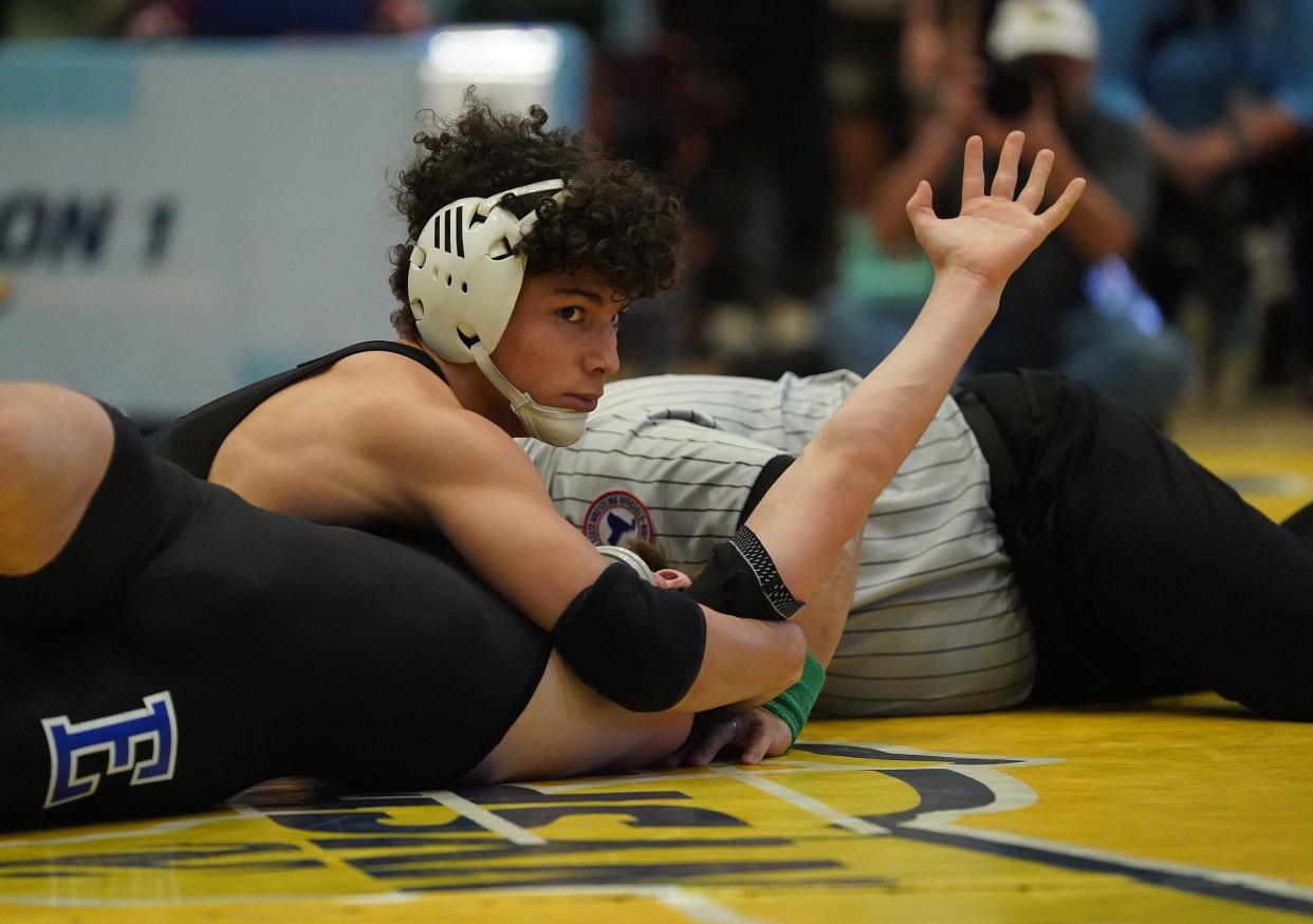 Putnam Valley's Esuar Ordonez wrestles Edgemont's Marco DeMaio in the 131-pound championship match at the Section 1, Division II wrestling championships at Westchester County Center on Saturday, Feb. 10, 2024.
