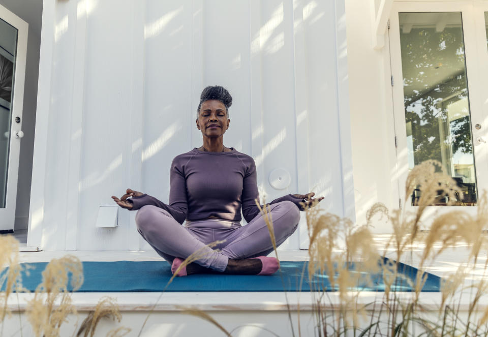 Nathalie Cruz is getting a grip on meditation thanks to a course. (Photo: Getty Images stock photo)