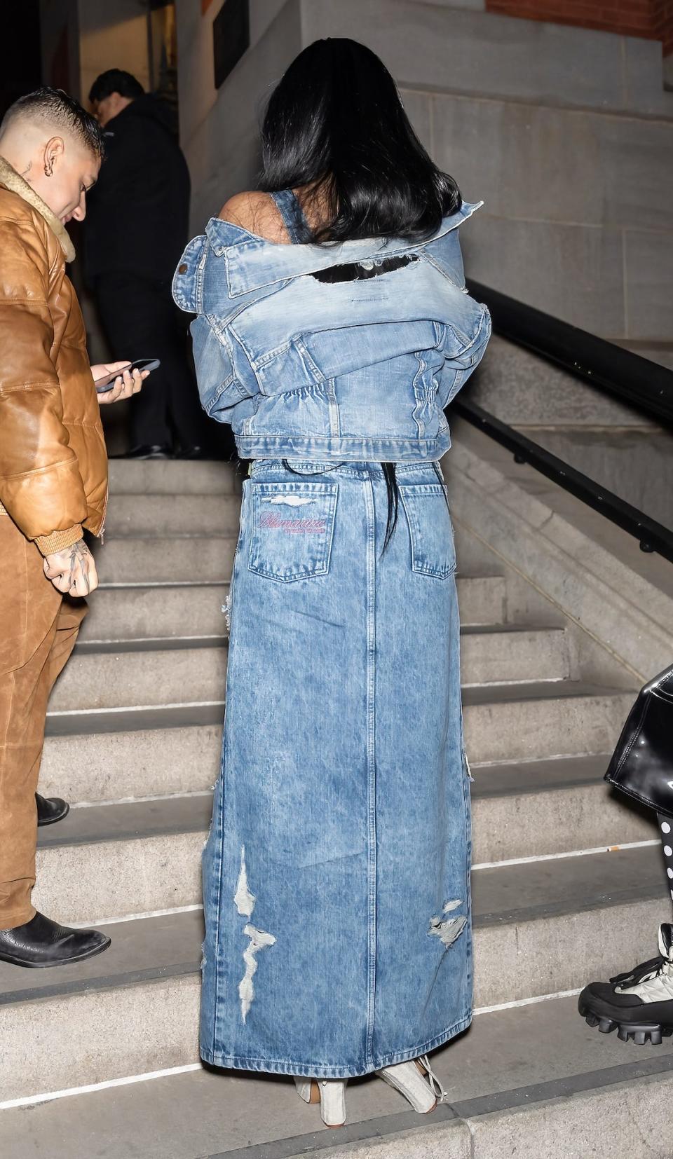 Lourdes Leon outside the Marc Jacobs runway show on February 2, 2023.