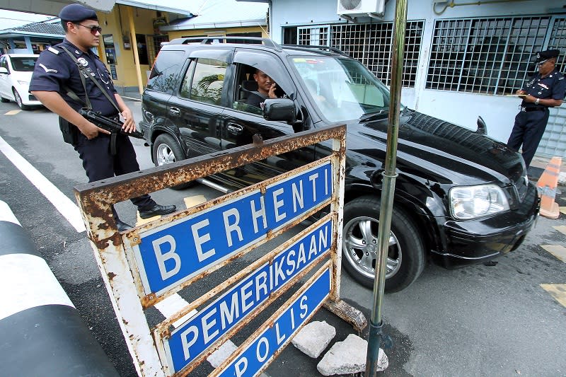 The IPCMC’s powers include advising the government on the enhancement of the police’s welfare and well-being, and to audit and monitor police facilities, operations and procedures. — Bernama pic