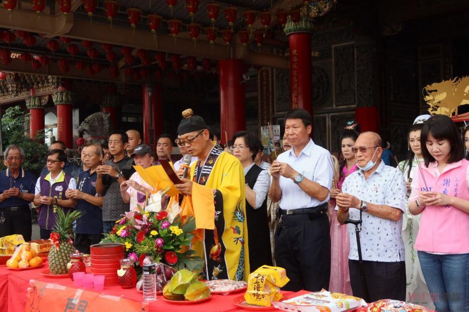 ▲竹塘鄉慈航宮擇地建廟至今已迄42年之久，本土戲劇「戲說台灣」劇組開拍「觀音媽反轎」，闡述「觀世音菩薩」選址濟世神蹟。（圖／記者陳雅芳攝，2023.08.20）