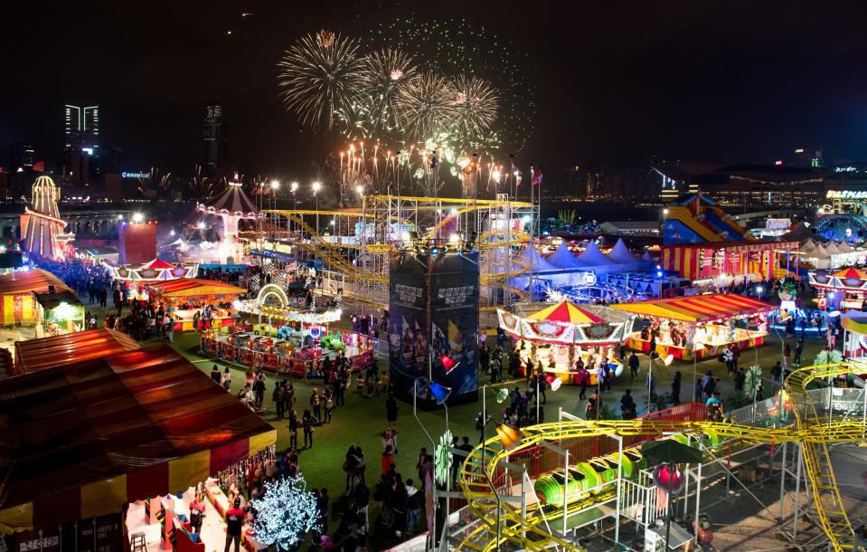 The carnival is being held until 1 April 2018, and is open daily from 4pm to 11pm. (Photo: Prudential Marina Bay Carnival)