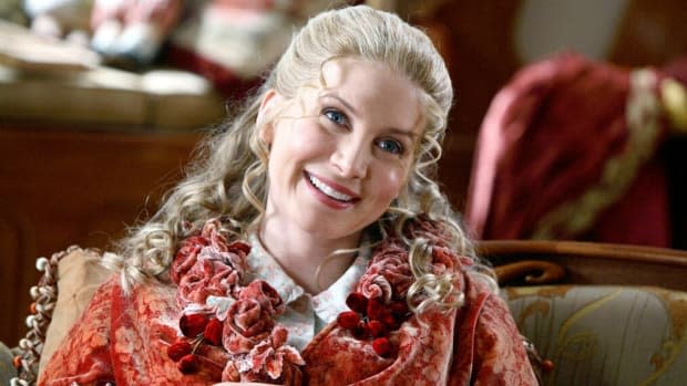 Elizabeth Mitchell as Mrs. Clause in "The Santa Clauses"<p>Disney</p>