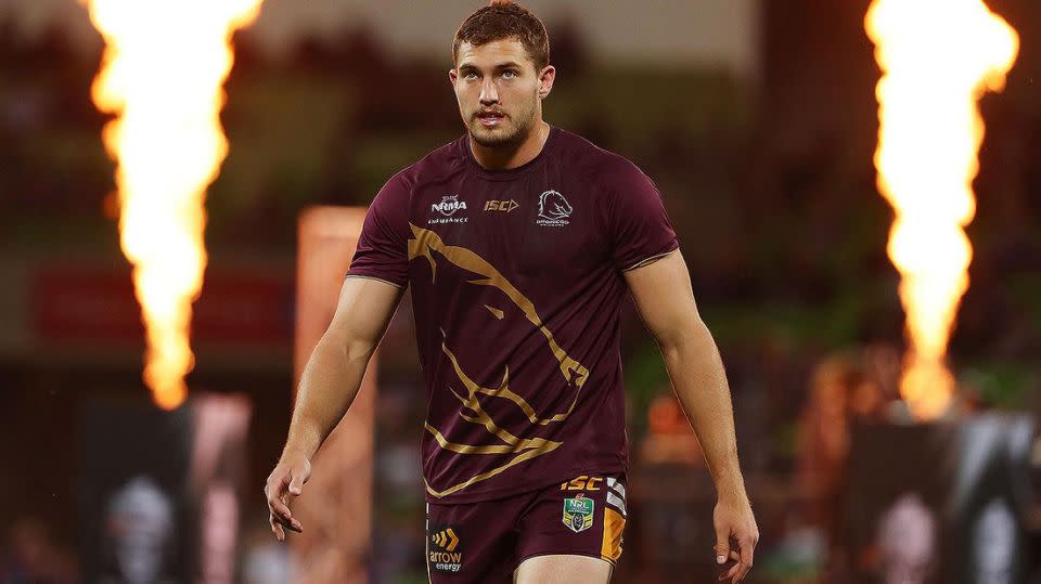 Will Oates stay at the Broncos if playing on the wing? Pic: Getty