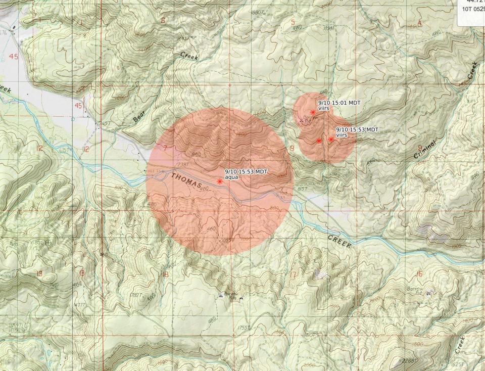 The McCully / Thomas Creek fire is burning south of Lyons and east of Scio.