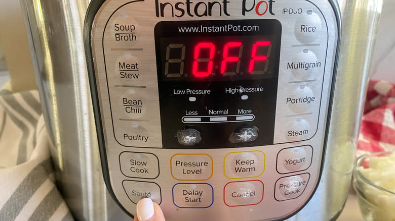 buttons on Instant Pot