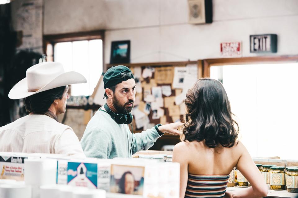 Martin Henderson, director Ti West, and Mia Goth on set