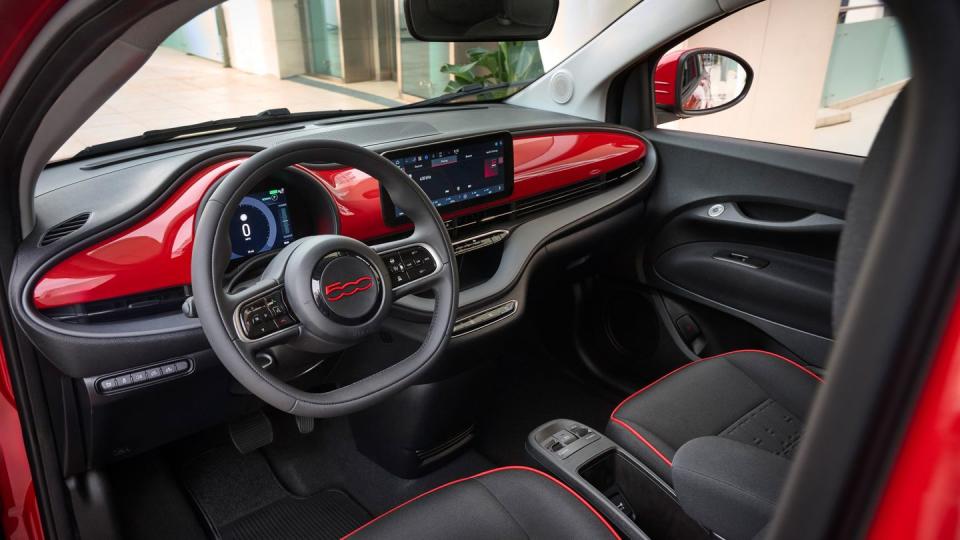 2024 fiat 500e interior