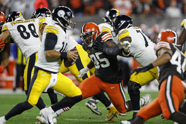 Jacoby Brissett, Cleveland Browns rebound from collapse, beat