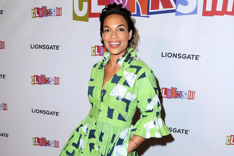 Rosario Dawson arrives at the Los Angeles Premiere Of Lionsgate's "Clerks III" at TCL Chinese Theatre on August 24, 2022 in Hollywood, California.