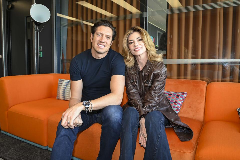 Shania Twain with Vernon Kay (James Watkins/BBC)