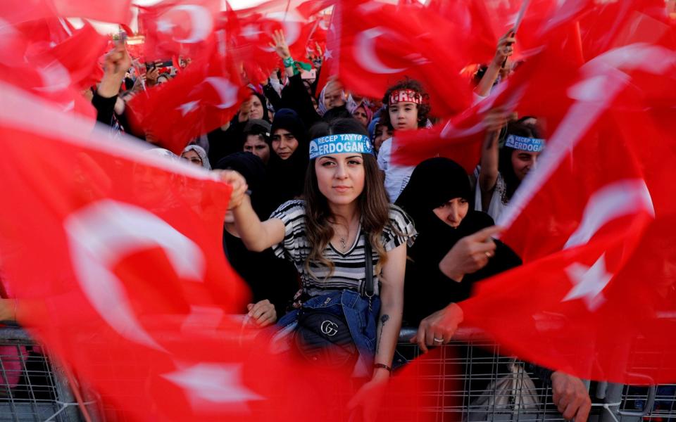  supporters of Erdogan in 2019 - Murad Sezer/Reuters