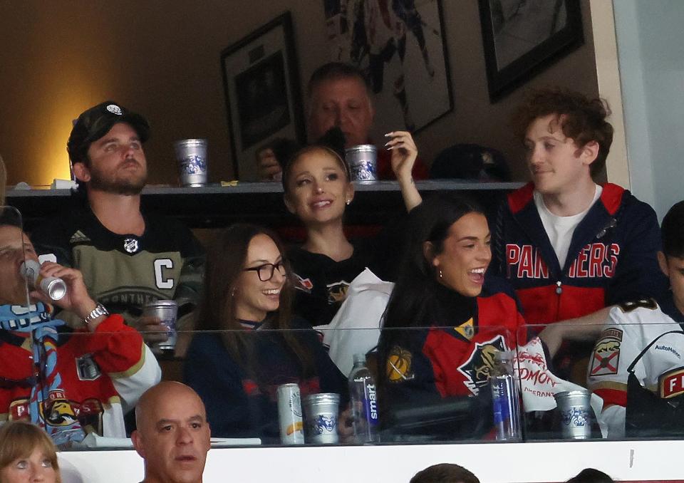<h1 class="title">June 8, 2024: Ariana Grande and Ethan Slater have a date night at game one of the 2024 Stanley Cup Final in Sunrise, Florida.</h1><cite class="credit">Bruce Bennett/Getty Images</cite>