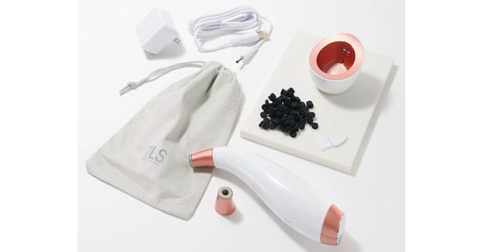 7LS by HoMedics ReMOVE Micro-Dermabrasion Device is more than 30 percent off on QVC while supplies last! (Photo: QVC)