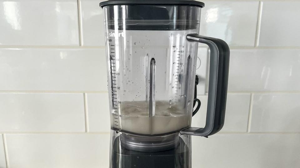 cuisinart velocity blender on countertop