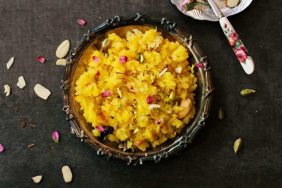 eid al fitr foods semolina halwa