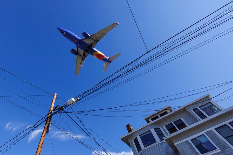 Southwest airlines flight lands in San Diego as 5G talks continue