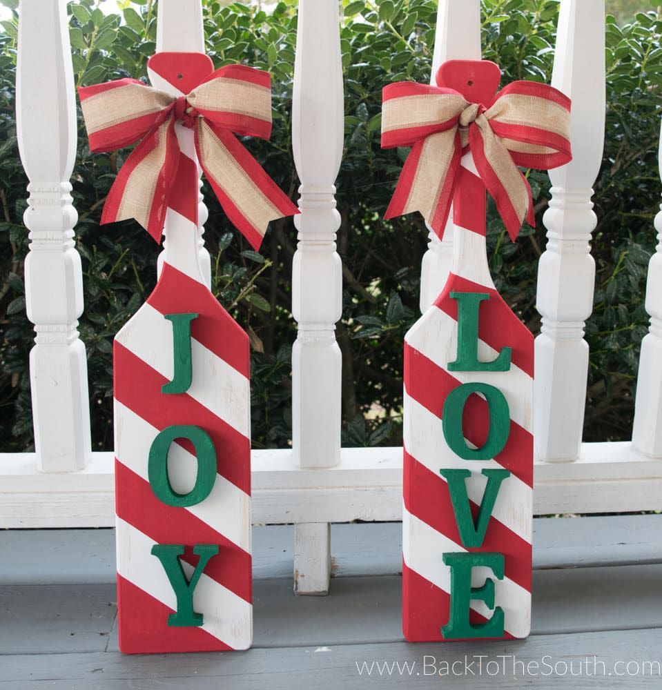 DIY Christmas Sign Paddle Board