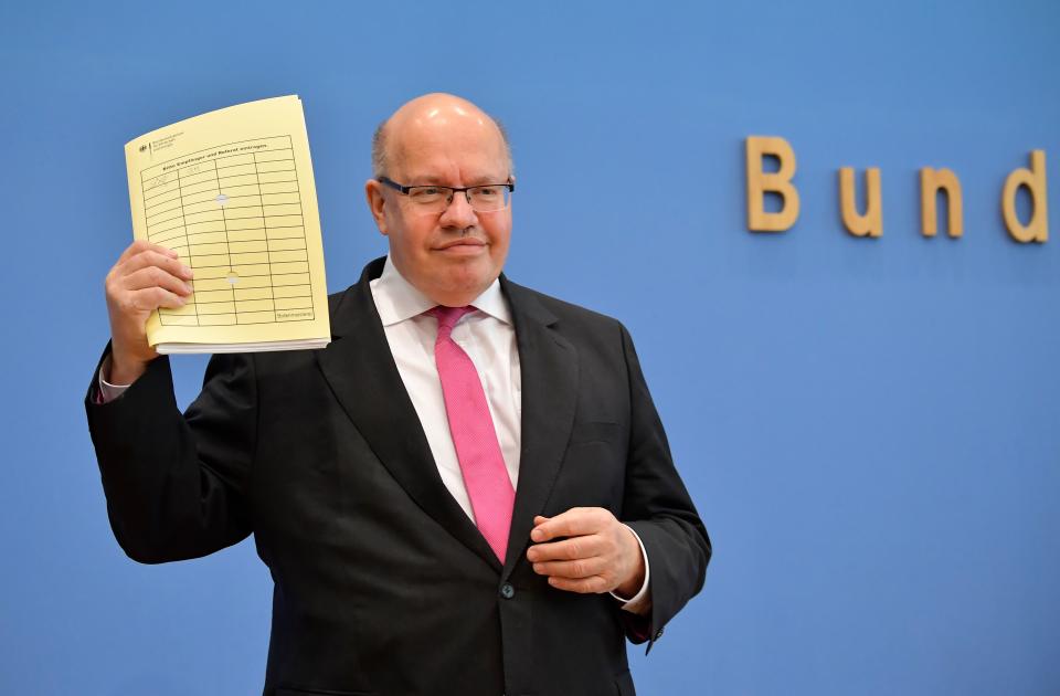 German Economy Minister Peter Altmaier arrives to give a press conference on April 29, 2020 in Berlin to present the government's economic spring projection, amid the novel coronavirus COVID-19 pandemic. - The German economy is expected to shrink 6.3 percent in 2020 because of the novel coronavirus, Altmaier said, the biggest slump in Europe's top economy since records began in 1970. (Photo by Tobias SCHWARZ / AFP) (Photo by TOBIAS SCHWARZ/AFP via Getty Images)