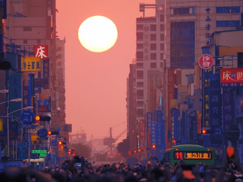 氣象局首推「懸日」預報！周三起5天嘉義市就可見夕陽美景