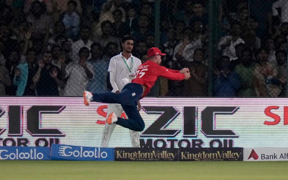 Will Jacks makes a spectacular attempt to catch Mohammad Rizwan - Anjum Naveed/AP