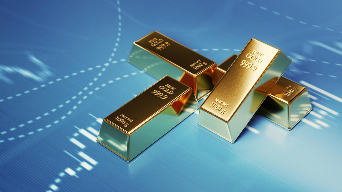 3 Best Gold ETFs To Buy Now for 2024