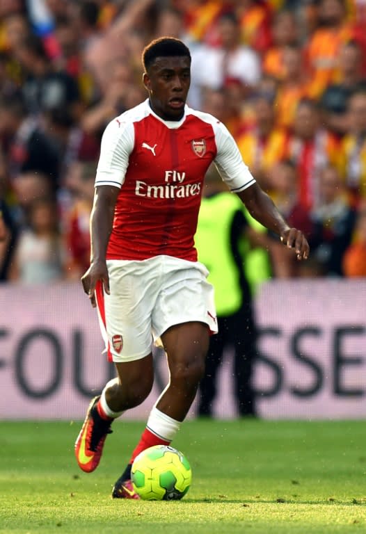 Arsenal's English forward Danny Welbeck controls the ball during the football match Lens versus Arsenal on July 22 2016, at the Felix Bollaert stadium in Lens