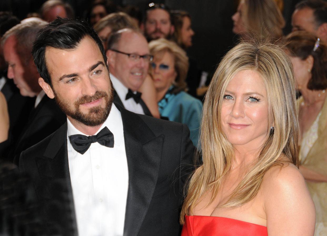 Jennifer Aniston and Justin Theroux Split - 2/15/18 -  File Photo by: FentonPhoto/STAR MAX/IPx 2013 2/24/13 Justin Theroux and Jennifer Aniston at the 85th Academy Awards (The Oscars). (Hollywood, CA)