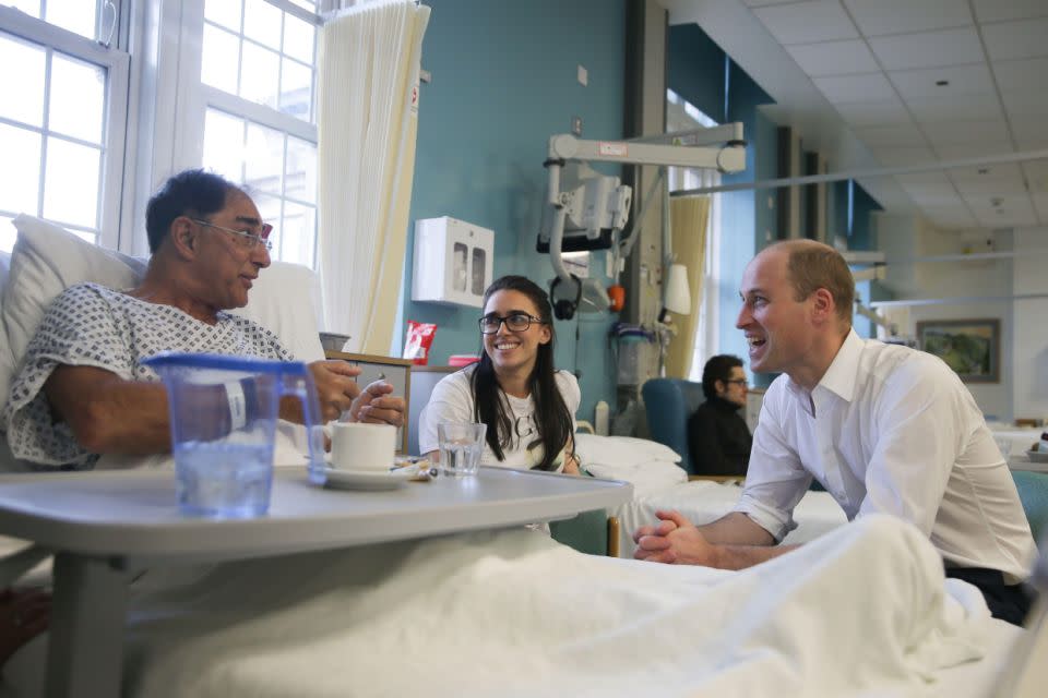 Later, Prince William met with patients at the hospital. Photo: Getty Images