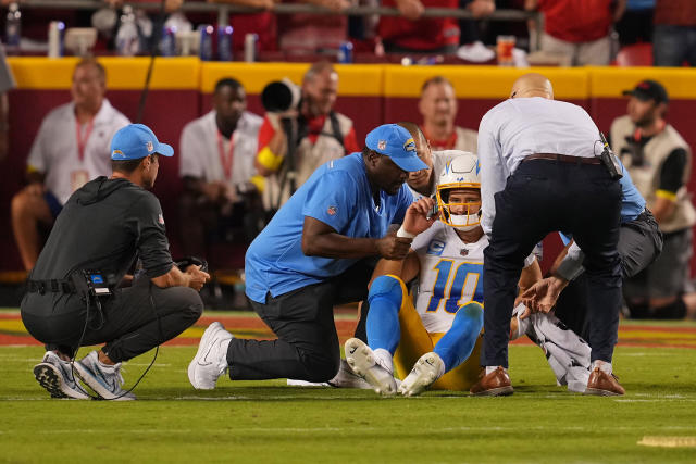 Watch Chargers' Justin Herbert's weekly eye-popping throw vs. Jaguars