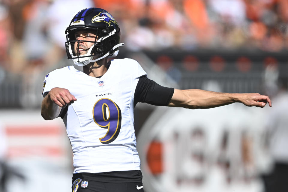 Oct 1, 2023; Cleveland, Ohio, USA; Baltimore Ravens place kicker <a class="link " href="https://sports.yahoo.com/nfl/players/26534" data-i13n="sec:content-canvas;subsec:anchor_text;elm:context_link" data-ylk="slk:Justin Tucker;sec:content-canvas;subsec:anchor_text;elm:context_link;itc:0">Justin Tucker</a> (9) watches his extra point in the second quarter against the <a class="link " href="https://sports.yahoo.com/nfl/teams/cleveland/" data-i13n="sec:content-canvas;subsec:anchor_text;elm:context_link" data-ylk="slk:Cleveland Browns;sec:content-canvas;subsec:anchor_text;elm:context_link;itc:0">Cleveland Browns</a> at Cleveland Browns Stadium. Mandatory Credit: David Richard-USA TODAY Sports