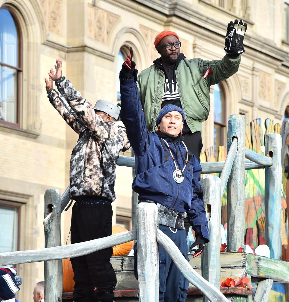 The Black Eyed Peas were seen on top of the NHL Most Valuable Hockey Mom float.