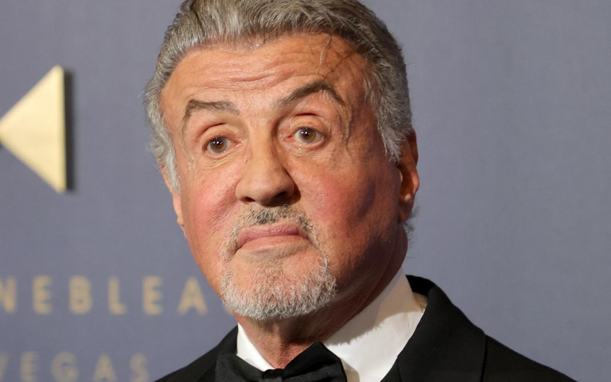 Sylvester Stallone spricht im Alter von 77 Jahren über die negativen körperlichen Folgen seiner Filmstunts. (Bild: 2023 Getty Images/Ethan Miller)