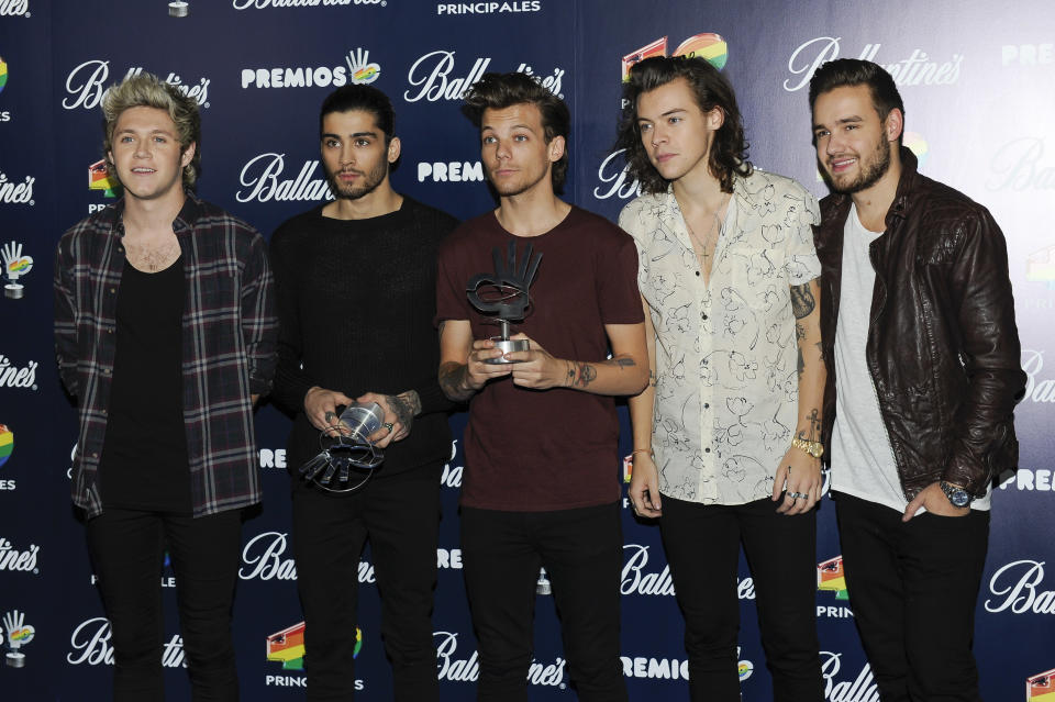 MADRID, SPAIN - DECEMBER 12:  (L-R) Niall Horan, Zayn Malik, Louis Tomlinson, Harry Styles and Liam Payne of One Direction attend the '40 Principales' awards 2014 ceremony  on December 12, 2014 in Madrid, Spain.  (Photo by Europa Press/Europa Press via Getty Images)