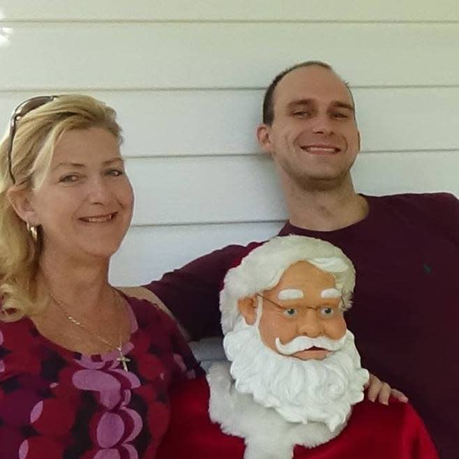 Joshua McLemore is pictured with his mother, Rhonda McLemore. Joshua McLemore, 29, died of multiple organ failure after he was kept in an isolation cell at Jackson County Jail in Brownstown, Indiana for 20 days, according to a federal lawsuit alleging violation of his constitutional rights.