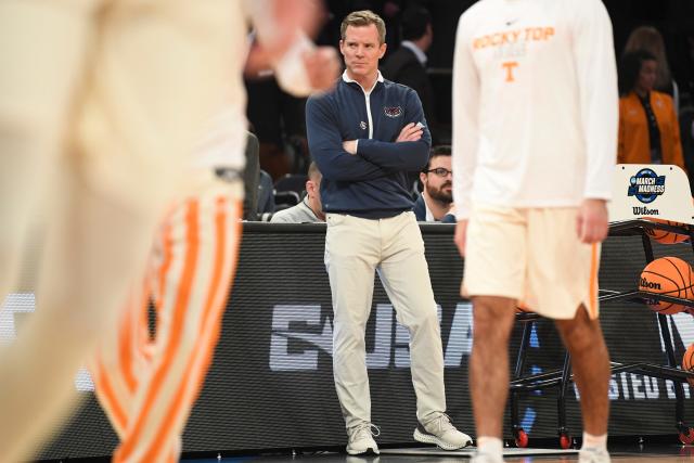 Florida Atlantic University head coach Dusty May is seen before a NCAA Tournament Sweet 16 game between Tennessee and FAU in Madison Square Garden, Thursday, March 23, 2023.