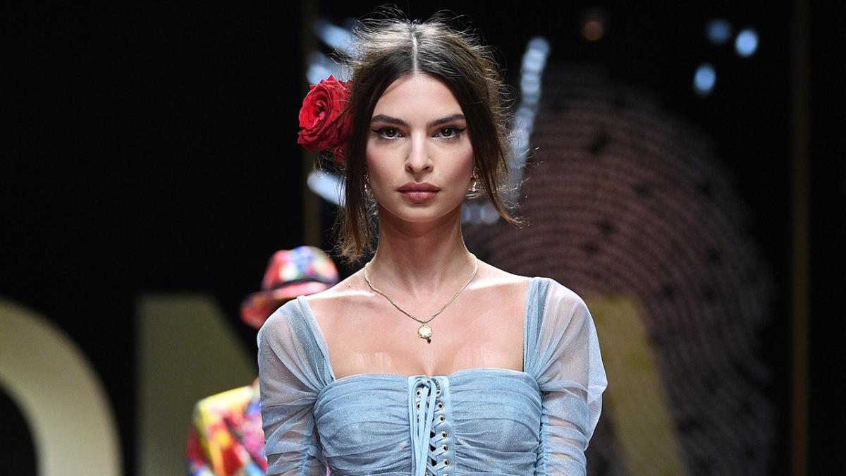 Emily Ratajkowski Rules the Runway During Milan Fashion Week