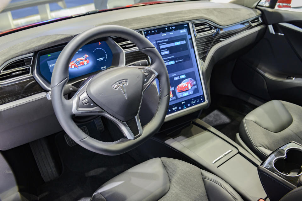 BRUSSELS, BELGIUM - JANUARY 09:    Luxurious interior on a Tesla Model S full electric luxury car with a large touch screen and dashboard screen. The car is fitted with leather seats and aluminium details. The Model S is one of the world's top selling plug-in electric cars and this 75D is fitted with All Wheel Drive and autopilot. The car is on display at Brussels Expo on January 9, 2017 in Brussels, Belgium. (Photo by Sjoerd van der Wal/Getty Images)