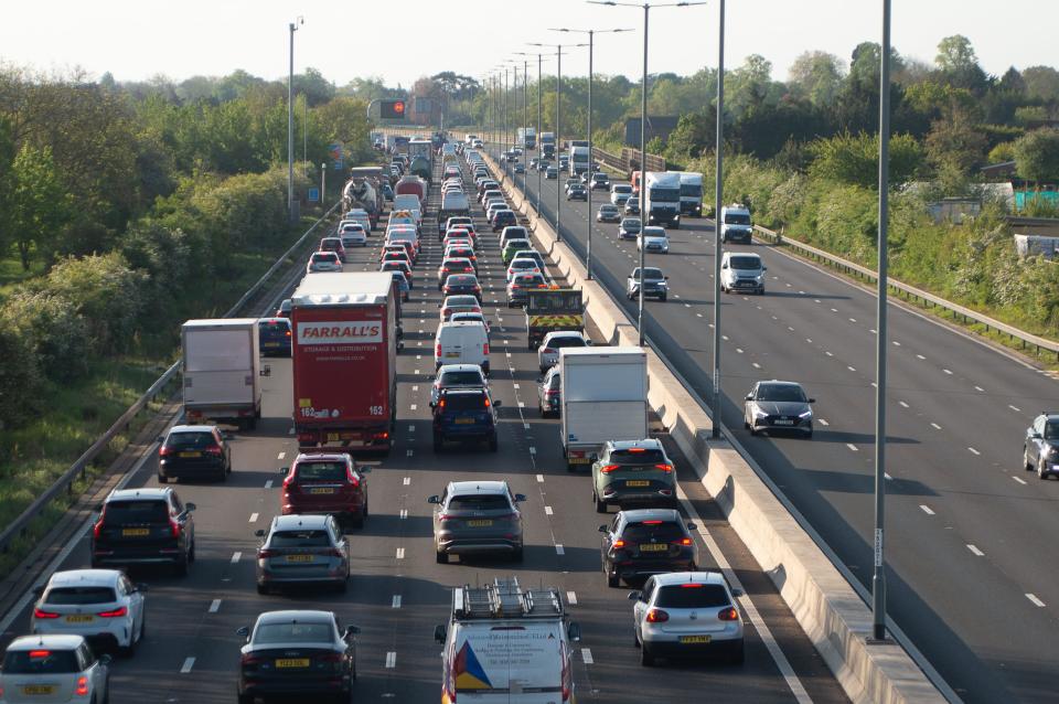 Slough, UK. 29th April, 2024. It was a busy morning on the M4 East Bound in Slough, Berkshire. The speed limit was down to 40mph following an earlier accident. Motorways are expected to be very busy on Friday ahead of the Bank Holiday Weekend. Credit: Maureen McLean/Alamy Live News