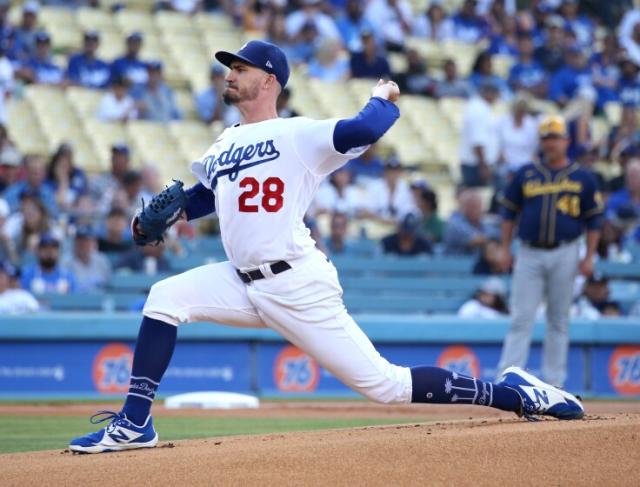 Austin Barnes has four RBIs as Dodgers blow out Brewers to take series